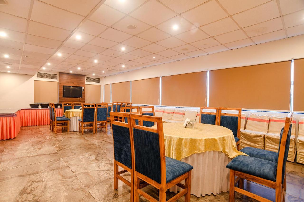Fabhotel Blue Marine Indore Exterior foto